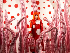 Yayoi Kusama for Louis Vuitton!
